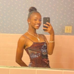 Meet your Posher, Gabby